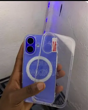 Photo - New Apple iPhone 11 128 GB Blue