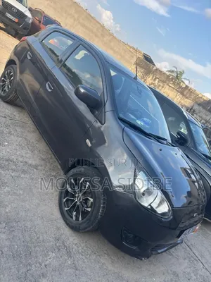 Mitsubishi Mirage 2017 Gris
