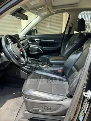 Kia Telluride 3.8 AWD 2019 Black