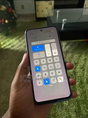 Infinix Hot 50i 128 GB Violet