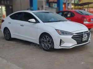 Hyundai Elantra 2020 Blanc
