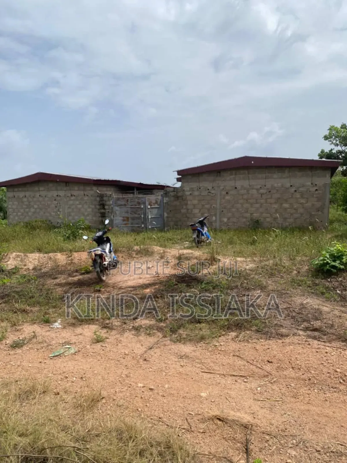 Terrain De 6m2 en Vente À Bouaké