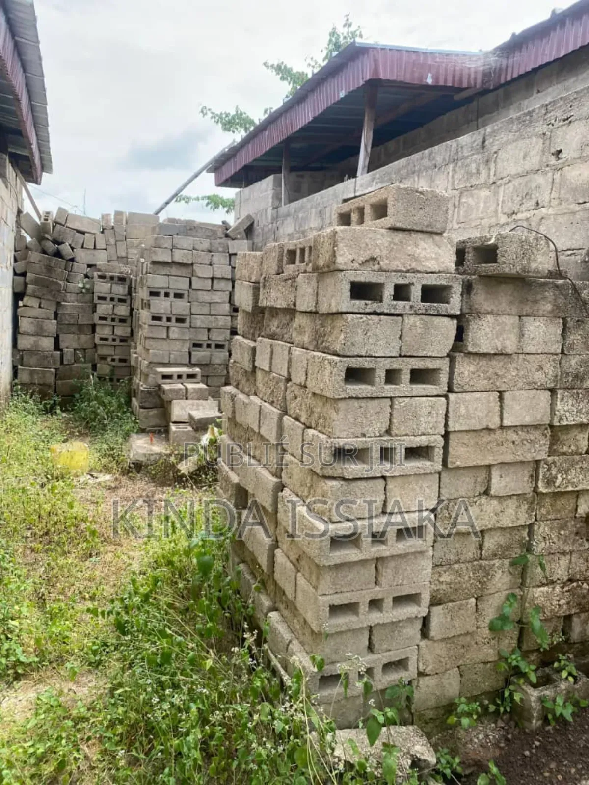 Terrain De 6m2 en Vente À Bouaké