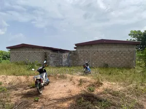 Terrain De 6m2 en Vente À Bouaké