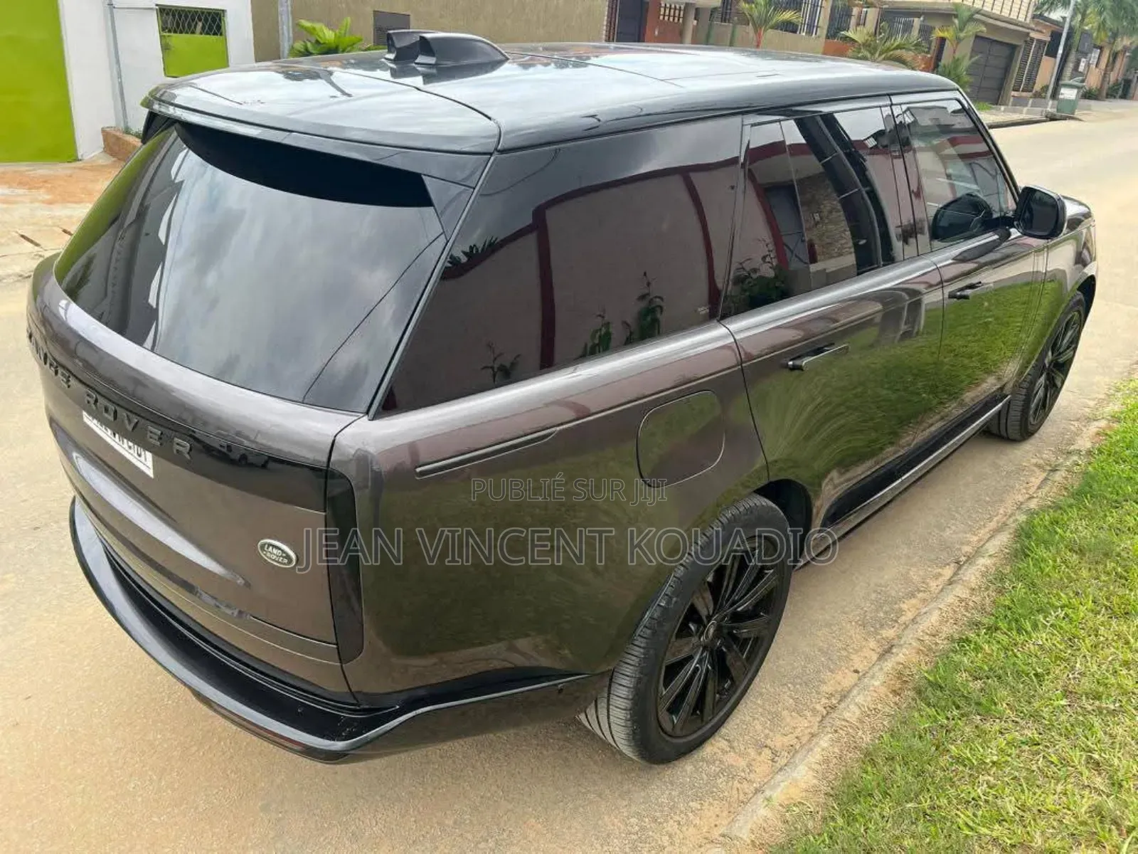 Rover Land 2023 Noir Mat