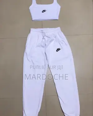 Article en Très Bon État À Prix Abordable