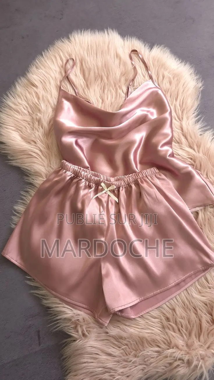 Article en Très Bon État À Prix Abordable