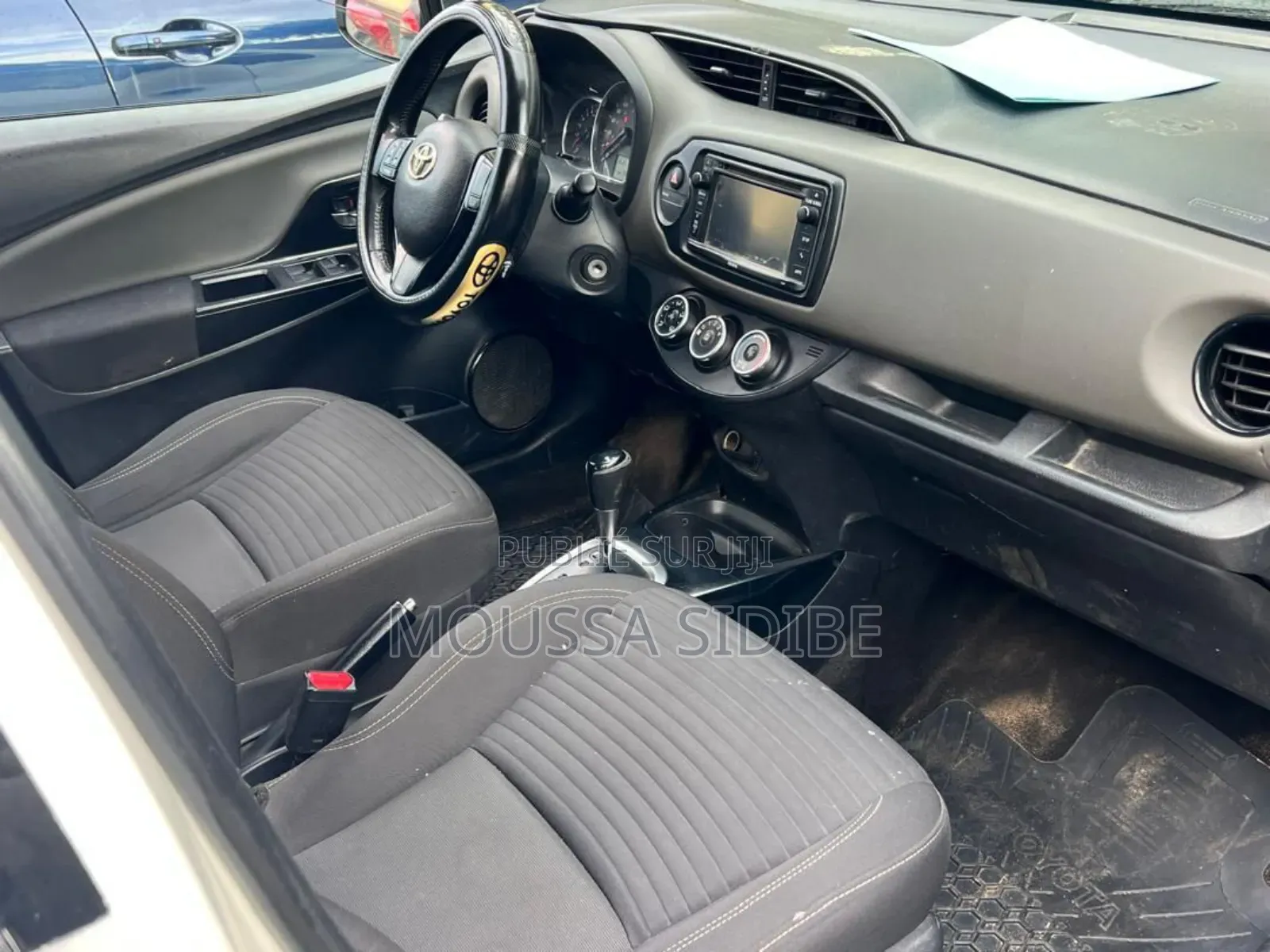 Toyota Yaris 2018 Blanc