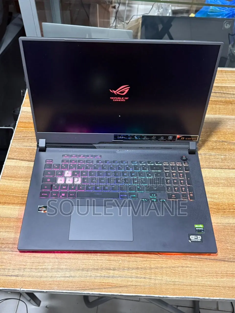 Ordinateur Portable Asus ROG Strix G731G 16GB AMD Ryzen 7 SSD 512GB
