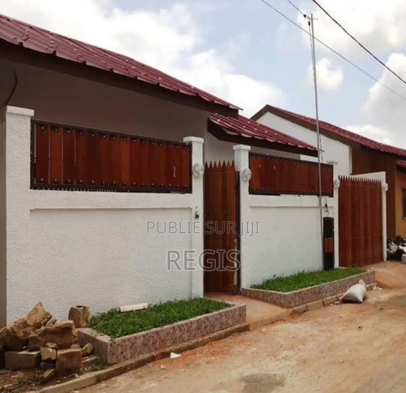 2chbre Villa dans Villa, Cocody à Vendre