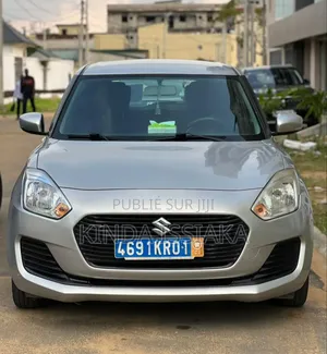 Photo - Suzuki Swift RS 2021 Gris