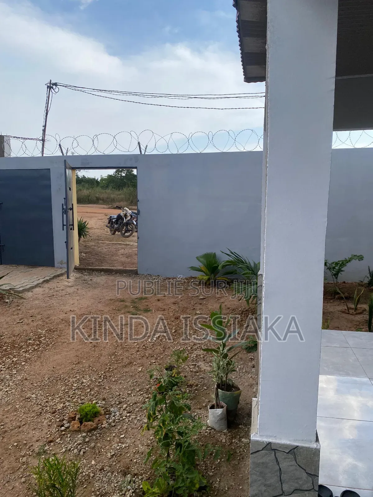 Villa À Vendre ( Bouaké)