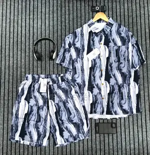 Vêtements De Qualité