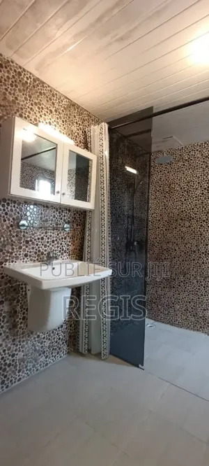 Photo - 3chbre Blocs d'appartements dans Appartement, Cocody à Vendre