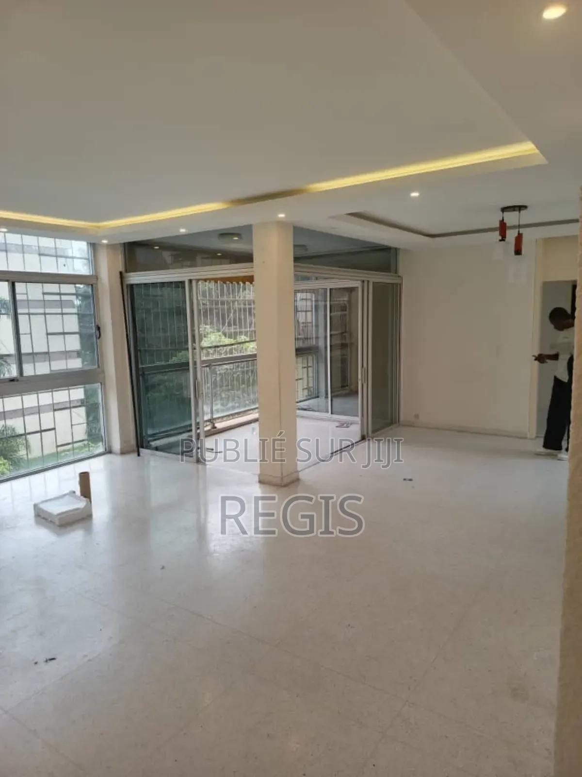 3chbre Blocs d'appartements dans Appartement, Cocody à Vendre