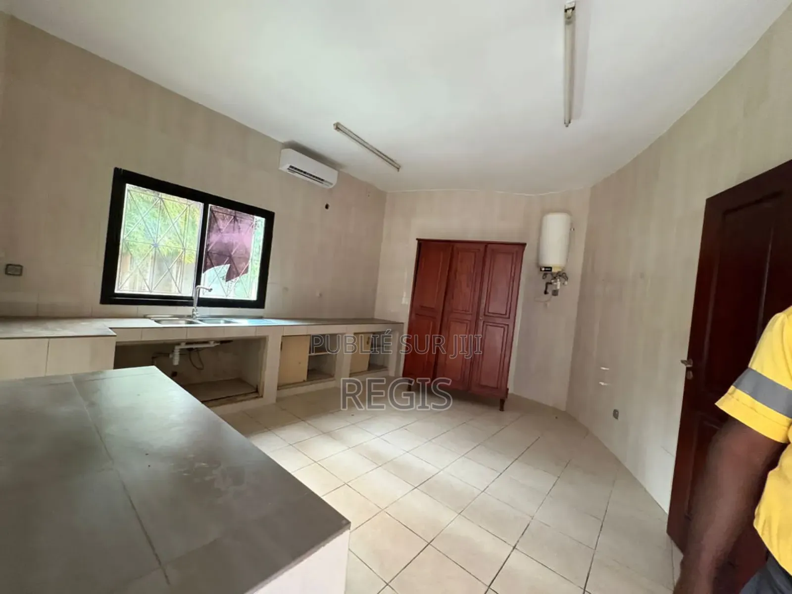 5chbre Villa dans Villa Duplex, Cocody à Louer