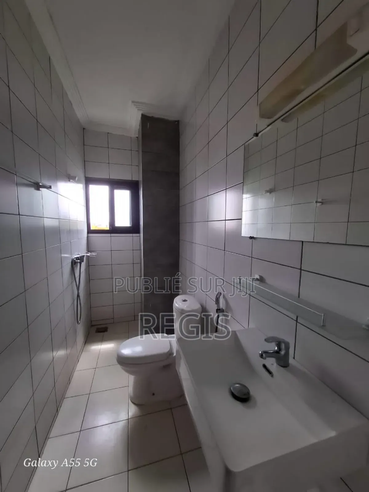 2chbre Blocs d'appartements dans Appartement, Cocody à Louer