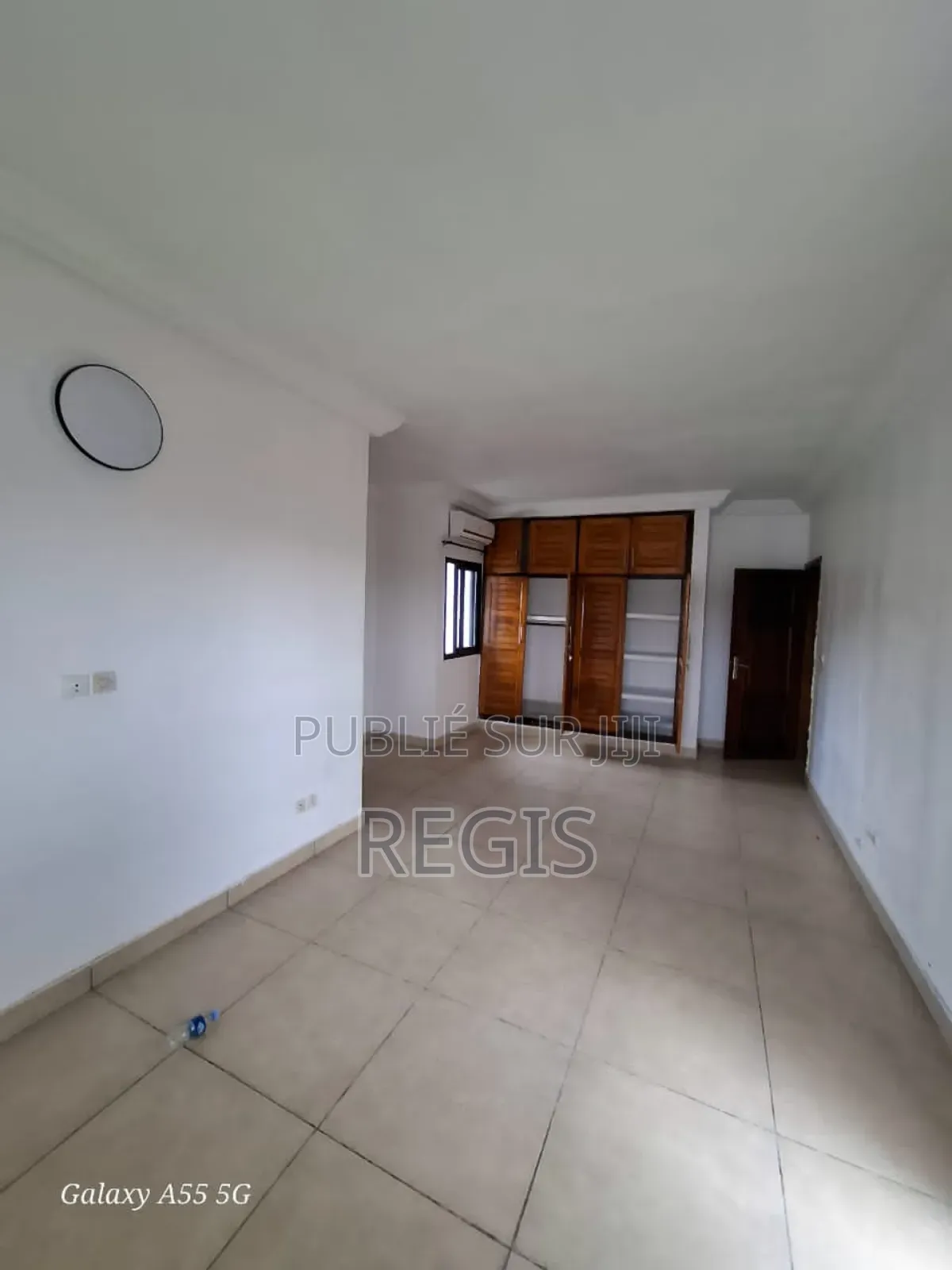 2chbre Blocs d'appartements dans Appartement, Cocody à Louer