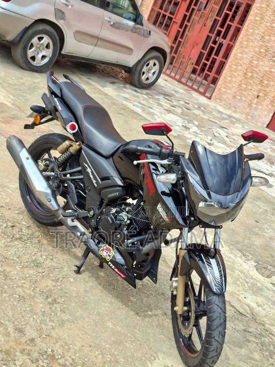 New TVS Apache 180 RTR 2017