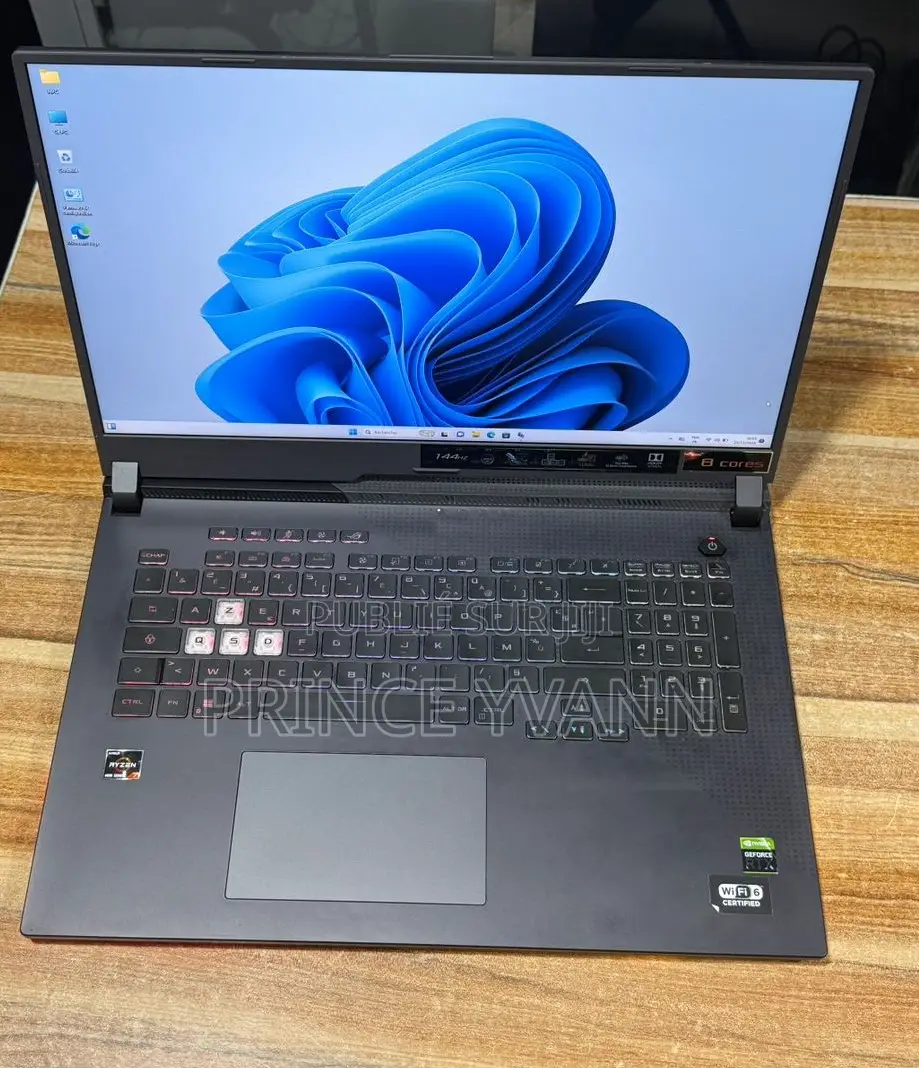 Asus ROG Strix G731G 16GB AMD Ryzen 7 SSHD+SSD 512GB