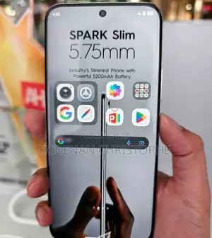 Photo - New Tecno Spark Slim 256 GB Blanc