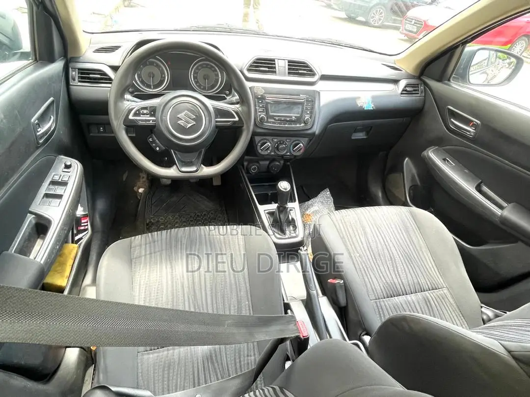 Suzuki Dzire 2023 Gris