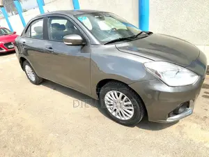 Suzuki Dzire 2023 Gris