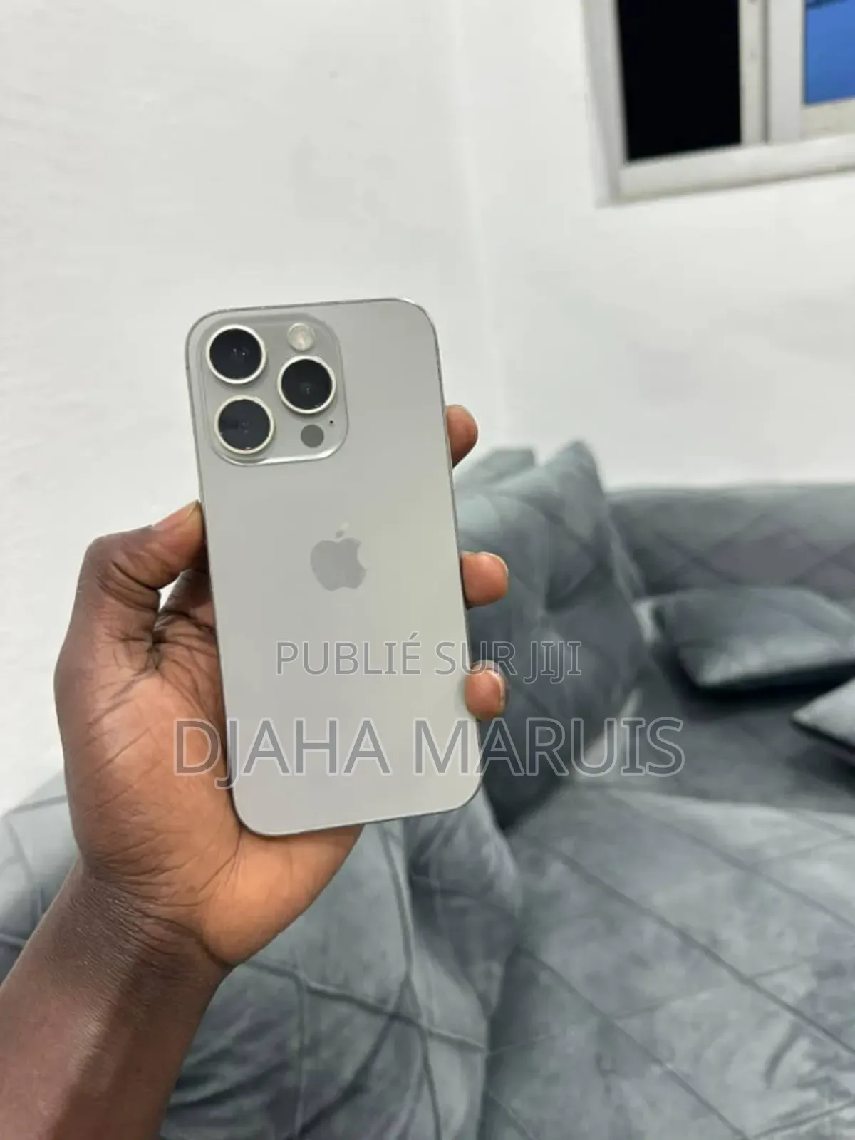Apple iPhone 15 Pro 256 GB Gris