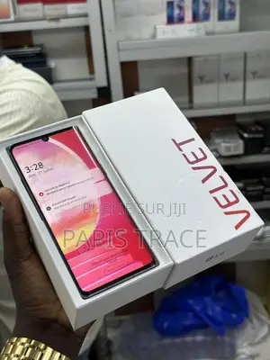 New LG Velvet 5G 128 GB Black