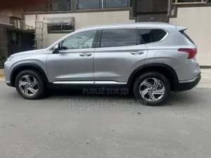Photo - Hyundai Santa Fe Limited 2023