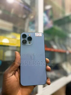 Photo - Apple iPhone 13 Pro Max 256 GB Blue