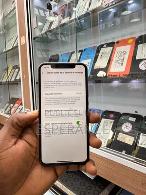 Apple iPhone X 64 GB Black