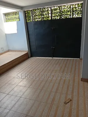 Villa 04pieces 250milles À Bingerville