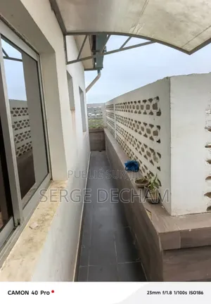 03pieces 165milles À Bingerville Résidentielle Palmeraie