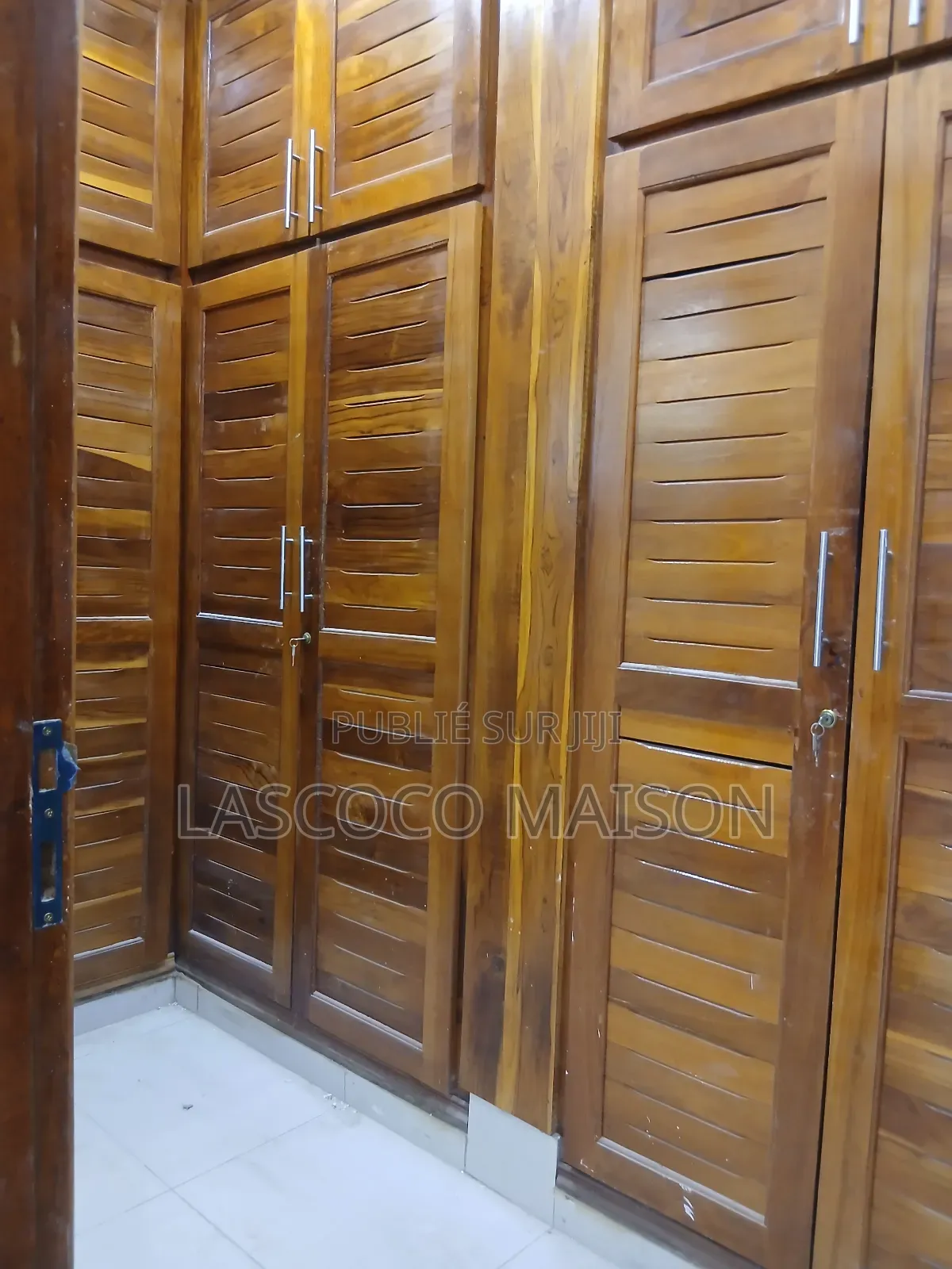 2chbre Appartement dans Lascoco Maison, Cocody à Louer