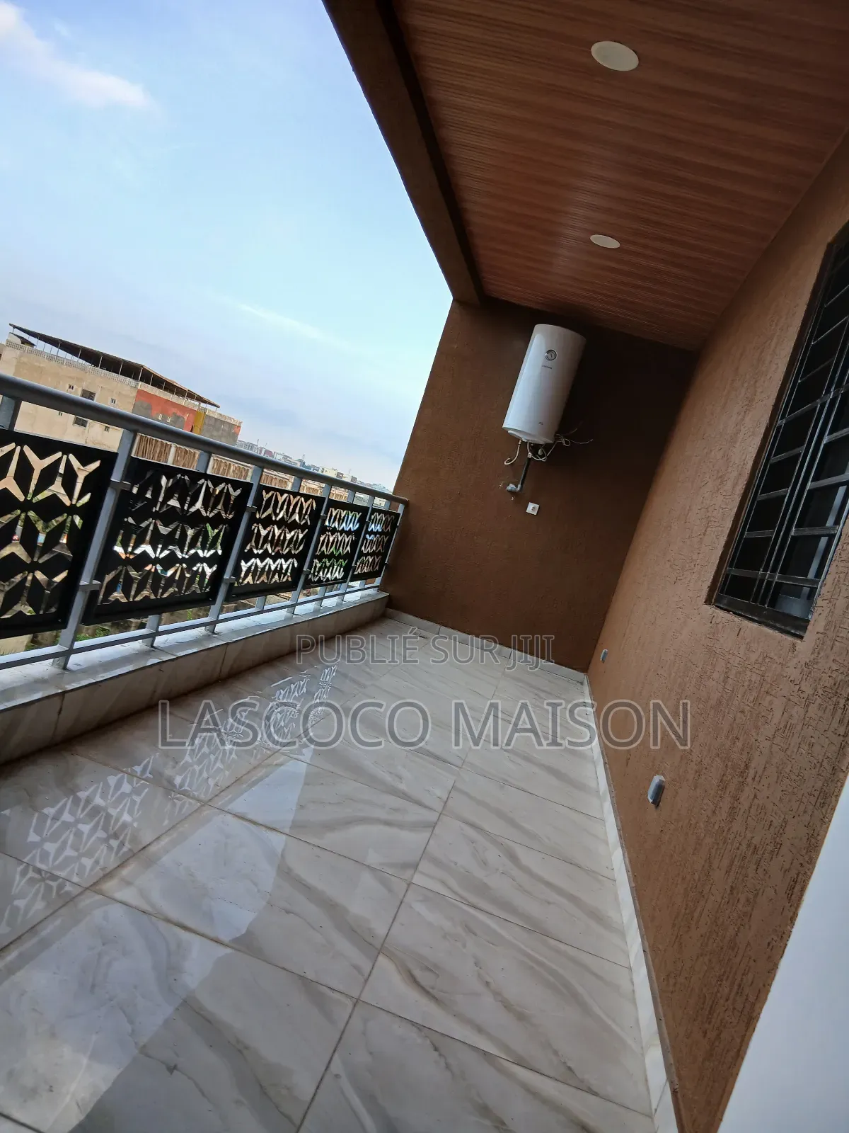 2chbre Appartement dans Lascoco Maison, Cocody à Louer