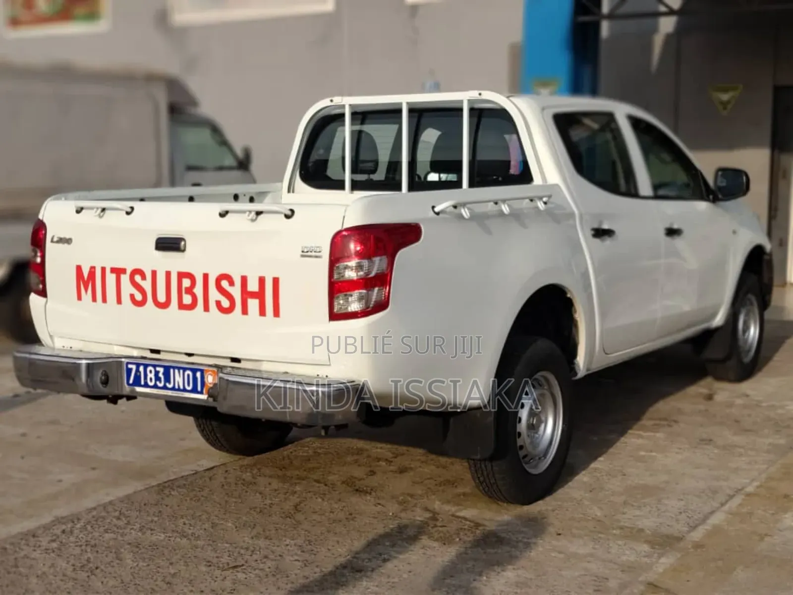 Mitsubishi L200 2019 Blanc cassé
