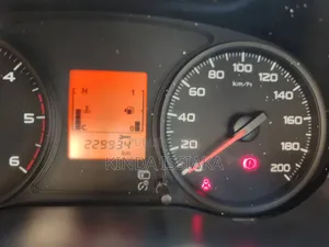 Mitsubishi L200 2019 Blanc cassé