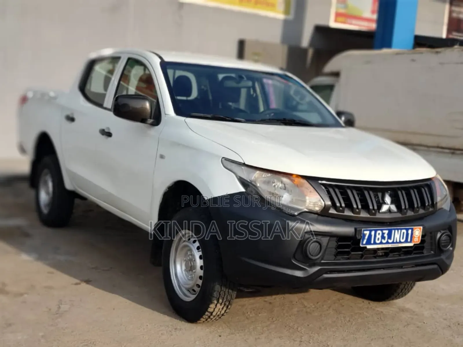 Mitsubishi L200 2019 Blanc cassé