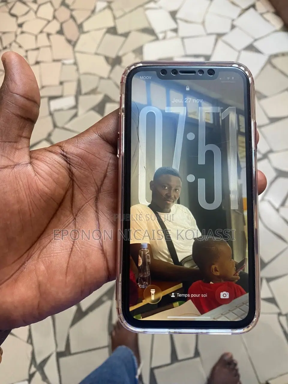 Apple iPhone 11 64 GB Rouge