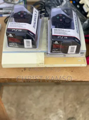 Photo - Ps3 Fat Avec 2 Manette