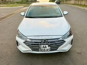 Photo - Hyundai Tucson Limited AWD 2020