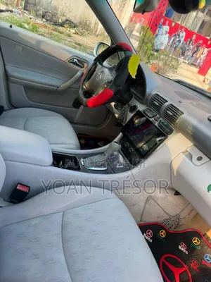 Mercedes-Benz C200 2005 Gris