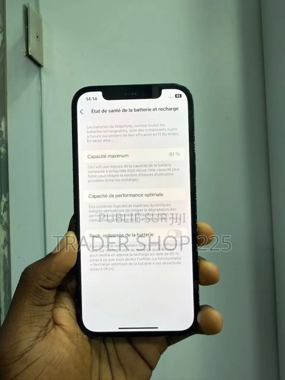 New Apple iPhone 12 64 GB Black