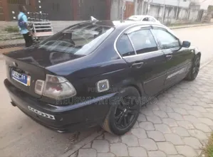 BMW 316i 2004 Black