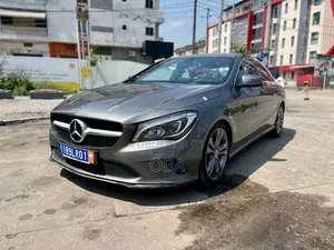 Mercedes-Benz CLA-Class CLA 180 Wagon 2018 Gris