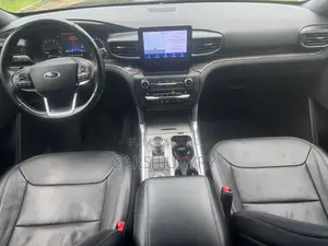 Ford Explorer Limited 4x4 2020 Black