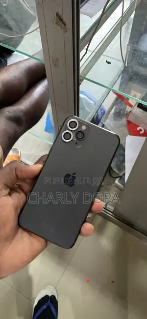 Photo - Apple iPhone 11 Pro 64 GB Vert