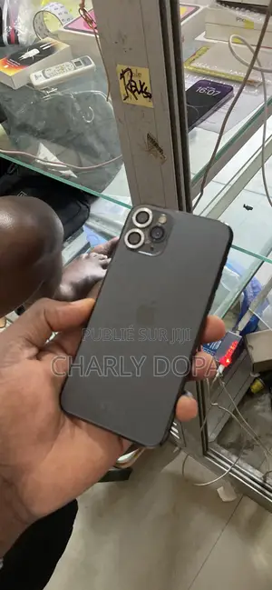 Apple iPhone 11 Pro 64 GB Vert