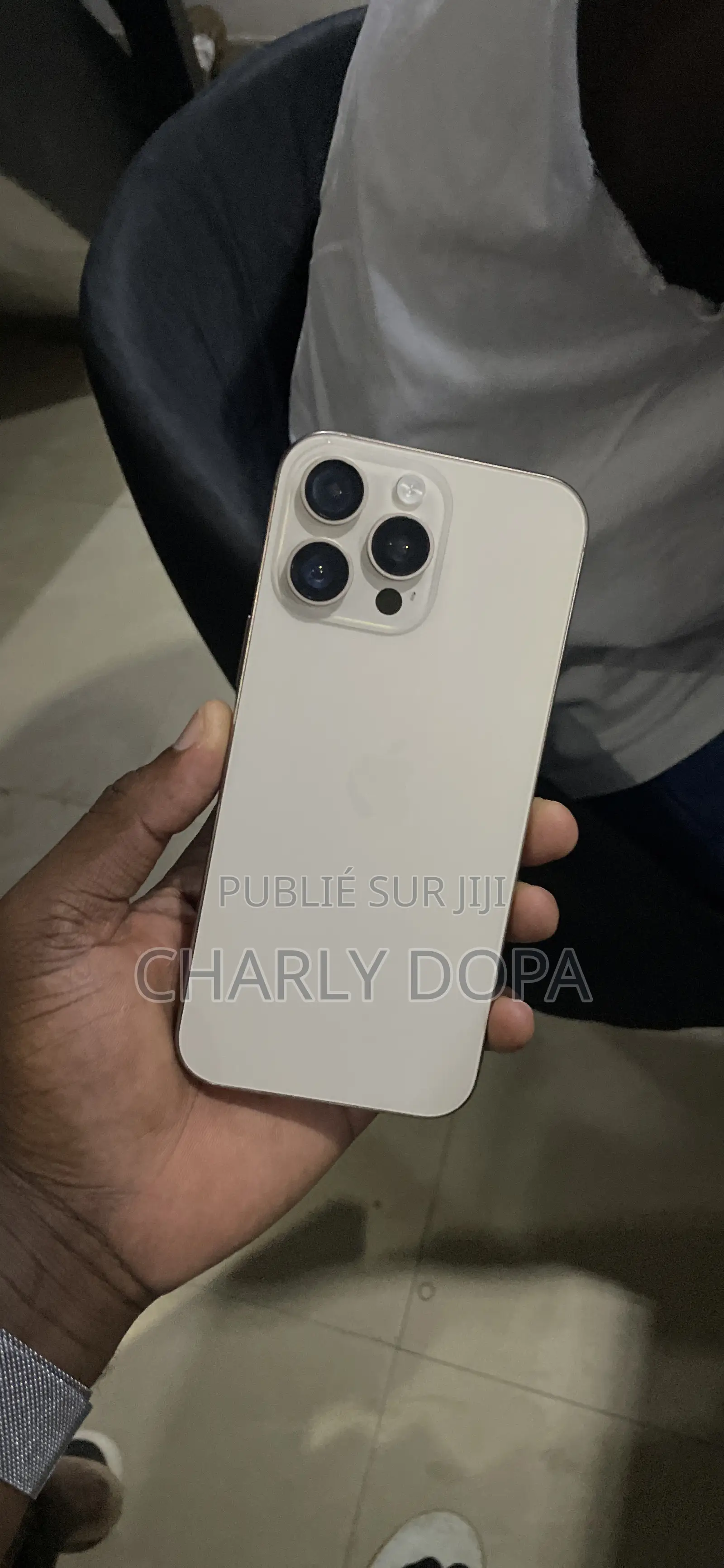 Apple iPhone 16 Pro Max 256 GB Doré